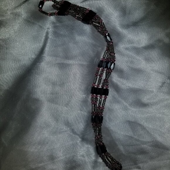 Magnetic Attraction Beads - Picture 2 of 3